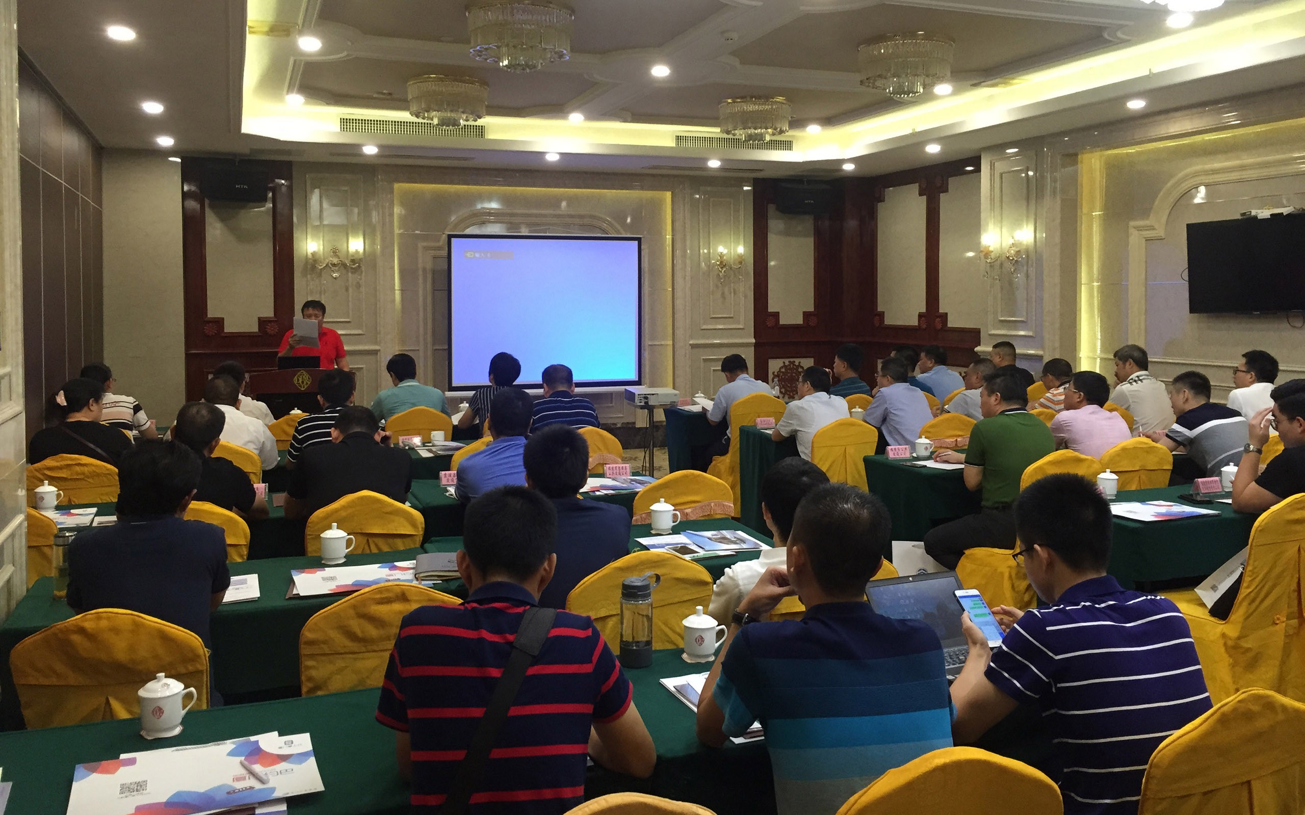 һ����ͼ�澿�� �����������綯��������������