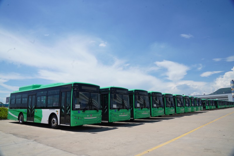 3����600��������������������601�� ���οͳ�ͦ��ī�����г�