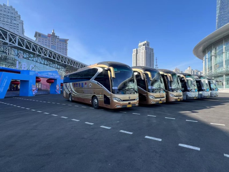 ���οͳ������ܱ�ѩ������������Ч���Ƕ�